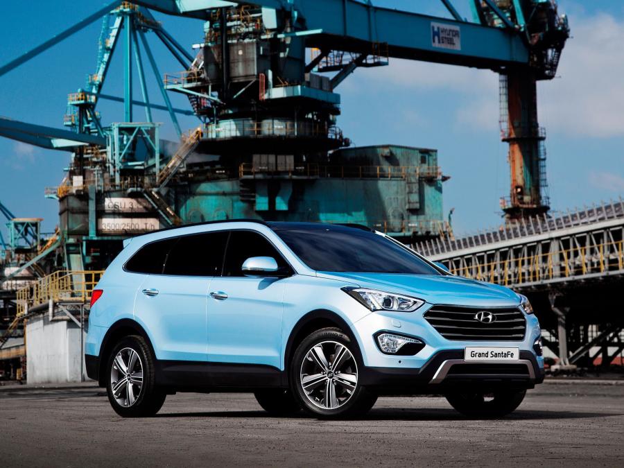  Hyundai Grand Santa Fe 2013 года  (фото 18 из 40)